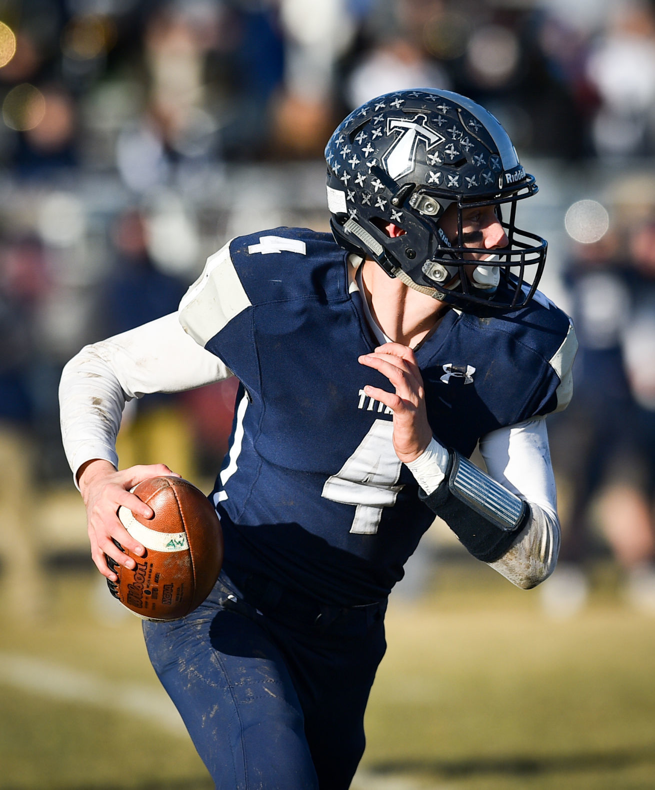 112319-mda-spt-aw-football-022a.jpg
